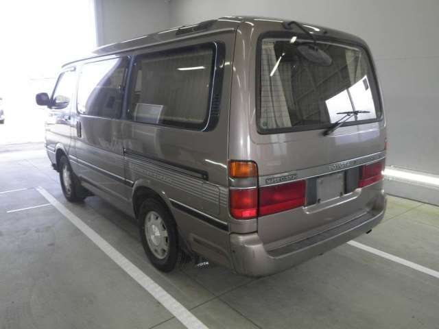 toyota hiace-wagon 1992 -トヨタ--ﾊｲｴｰｽﾜｺﾞﾝ Q-LH100G--LH100-0031220---トヨタ--ﾊｲｴｰｽﾜｺﾞﾝ Q-LH100G--LH100-0031220- image 2