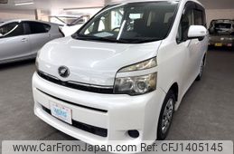 toyota voxy 2010 AF-ZRR70-0358275