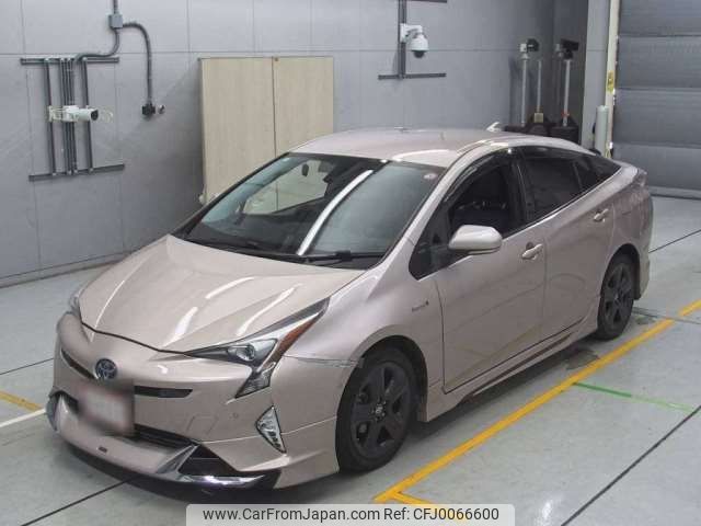 toyota prius 2016 -TOYOTA--Prius DAA-ZVW51--ZVW51-8008856---TOYOTA--Prius DAA-ZVW51--ZVW51-8008856- image 1