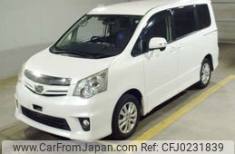 toyota noah 2012 -TOYOTA--Noah DBA-ZRR75W--ZRR75-0097838---TOYOTA--Noah DBA-ZRR75W--ZRR75-0097838-