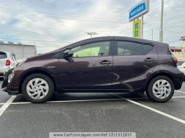 toyota aqua 2016 CFJ1512837 image 2
