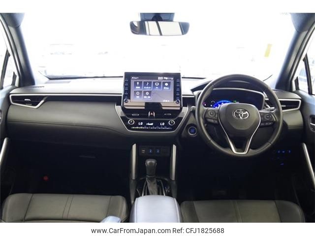 toyota corolla-cross 2023 CFJ1825688 image 2