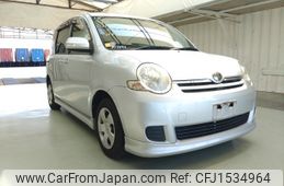 toyota sienta 2010 CFJ1534964