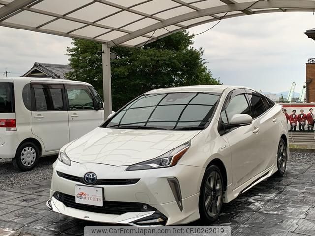 toyota prius 2019 quick_quick_DAA-ZVW51_ZVW51-8056674 image 1