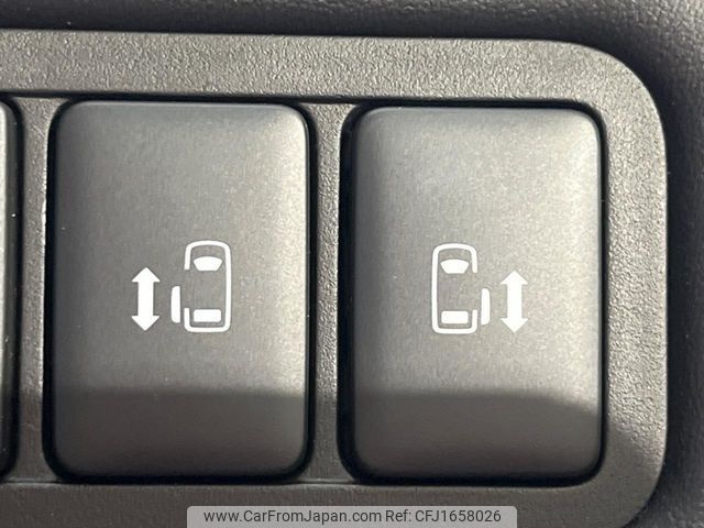mitsubishi delica-d5 2024 CFJ1658026 image 2