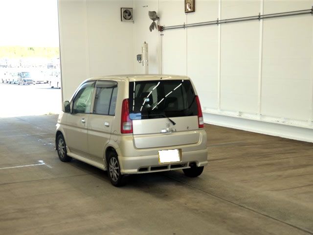 honda life 2000 CFJ1616873 image 2