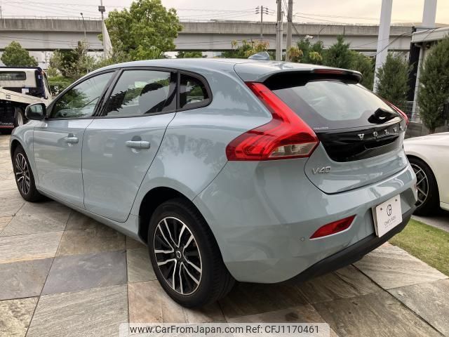 volvo v40 2018 quick_quick_MB4154T_YV1MV2820K2561598 image 2