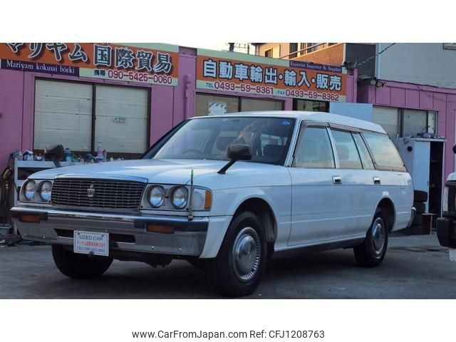 toyota crown-van 1997 quick_quick_T-GS136V_GS136V-1008102 image 1