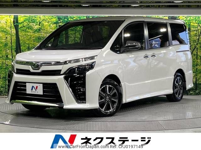 toyota voxy 2019 -TOYOTA--Voxy DBA-ZRR80W--ZRR80-0529586---TOYOTA--Voxy DBA-ZRR80W--ZRR80-0529586- image 1