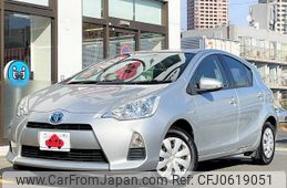 toyota aqua 2014 -TOYOTA--AQUA DAA-NHP10--NHP10-2320462---TOYOTA--AQUA DAA-NHP10--NHP10-2320462-