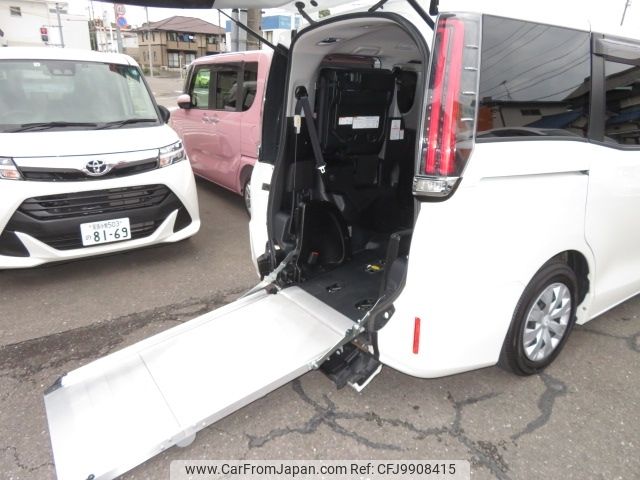 toyota noah 2018 -TOYOTA--Noah DBA-ZRR85Gｶｲ--ZRR85-0100969---TOYOTA--Noah DBA-ZRR85Gｶｲ--ZRR85-0100969- image 2