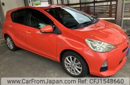 toyota aqua 2012 CFJ1548660