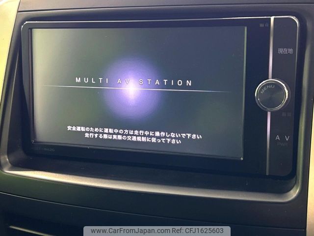 toyota noah 2012 CFJ1625603 image 2