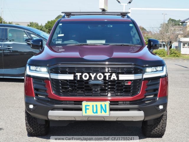 toyota land-cruiser-wagon 2023 CFJ1755241 image 2