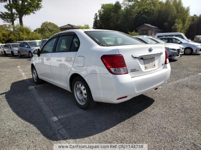 toyota corolla-axio 2015 quick_quick_DAA-NKE165_NKE165-7103619 image 2