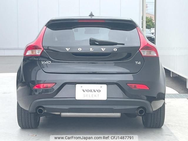 volvo v40 2013 CFJ1487791 image 2