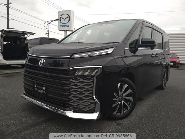 toyota voxy 2023 quick_quick_6BA-MZRA90W_MZRA90-0050246 image 1