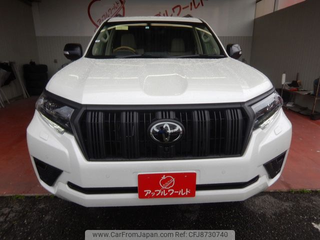 toyota land-cruiser-prado 2023 23632201 image 2