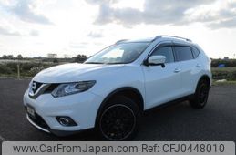 nissan x-trail 2015 -NISSAN 【名変中 】--X-Trail NT32--528555---NISSAN 【名変中 】--X-Trail NT32--528555-