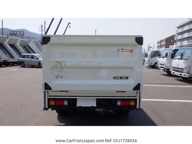 mitsubishi-fuso canter 2024 CFJ1728034 image 2