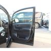 toyota voxy 2017 -TOYOTA--Voxy DBA-ZRR80W--ZRR80-0395654---TOYOTA--Voxy DBA-ZRR80W--ZRR80-0395654- image 9