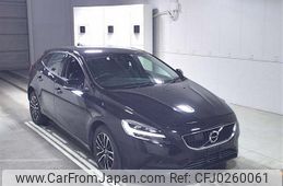 volvo v40 2019 -VOLVO--Volvo V40 MB4154T-K2583387---VOLVO--Volvo V40 MB4154T-K2583387-