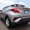 toyota c-hr 2017 N2024060410F-10 image 3