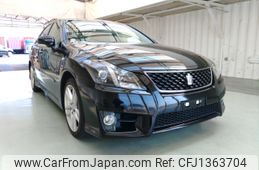 toyota crown 2012 ENHANCEAUTO_1_ea301348