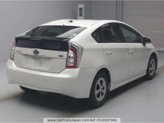 toyota prius 2015 quick_quick_DAA-ZVW30_ZVW30-1942089 image 2