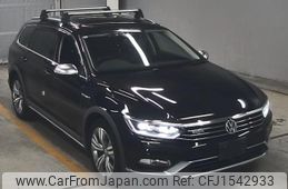 volkswagen passat 2019 CFJ1542933