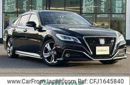 toyota crown 2018 CFJ1645840