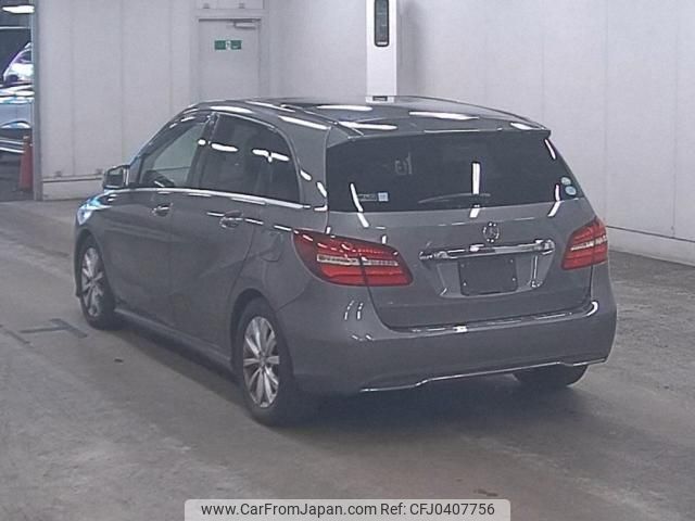 mercedes-benz mercedes-benz-others 2015 quick_quick_DBA-246242_WDD2462422J320331 image 2