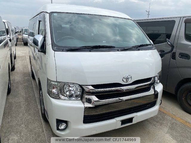 toyota hiace-van 2016 CFJ1744969 image 2