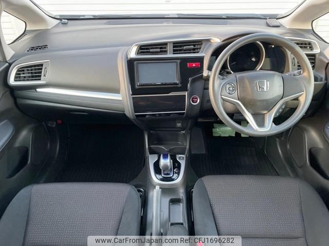 honda fit-hybrid 2015 CFJ1696282 image 2