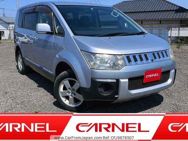 mitsubishi delica-d5 2009 M00414 image 1