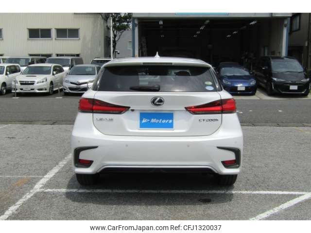 lexus ct 2018 -LEXUS--Lexus CT DAA-ZWA10--ZWA10-2334998---LEXUS--Lexus CT DAA-ZWA10--ZWA10-2334998- image 2