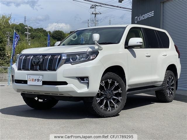 toyota land-cruiser-prado 2017 CFJ1789295 image 1