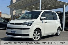 toyota spade 2012 CFJ1500792