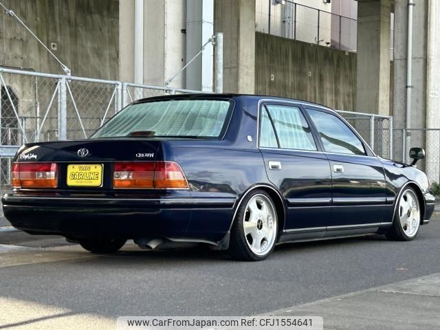 toyota crown 1998 CFJ1554641 image 2