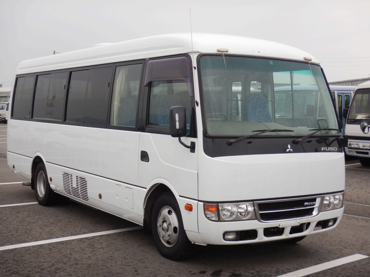 2017 Mitsubishi Fuso Rosa Bus TPG-BE640G 2WD - Car Price $17,569