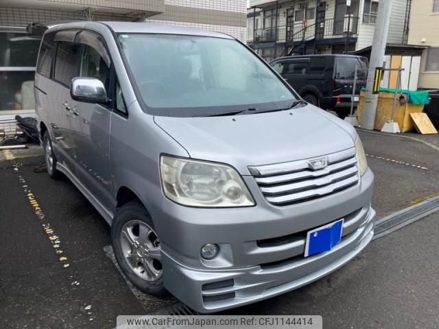 toyota noah 2003 -TOYOTA--Noah TA-AZR65G--AZR65-0057745---TOYOTA--Noah TA-AZR65G--AZR65-0057745- image 2