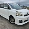 toyota voxy 2011 CFJ1848946 image 1