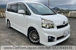 toyota voxy 2011 CFJ1848946