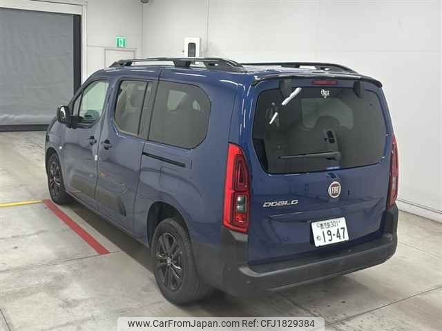 fiat fiat-doblo 2023 CFJ1829384 image 2