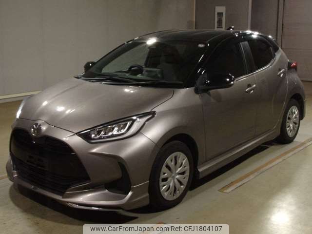 toyota yaris 2023 CFJ1804107 image 1