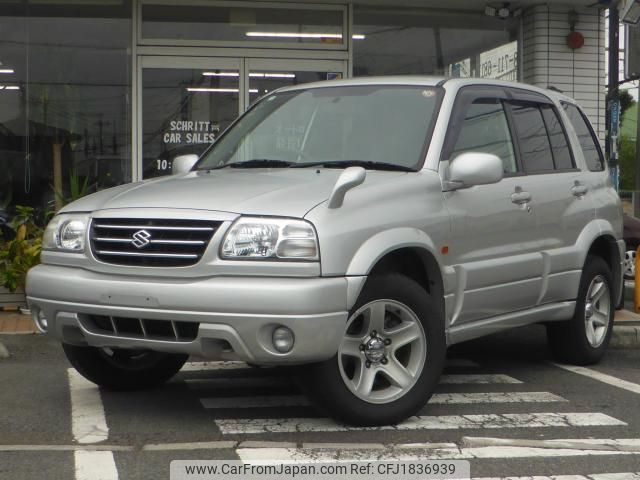suzuki escudo 2004 CFJ1836939 image 1