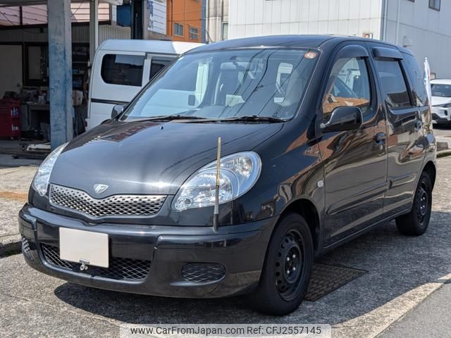 2004 Toyota Fun Cargo NCP20 - Car Price $3,426