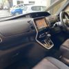 nissan serena 2017 quick_quick_GFC27_059313 image 15