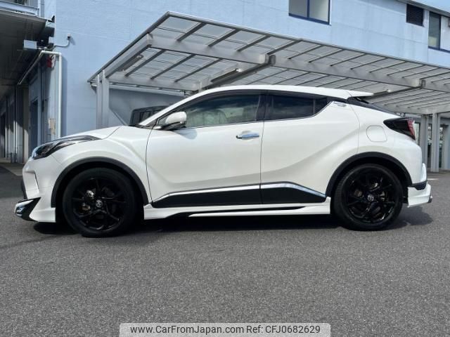 toyota c-hr 2020 quick_quick_6AA-ZYX11_ZYX11-2025820 image 2