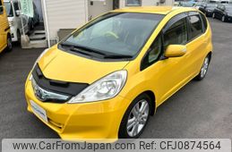 honda fit-hybrid 2011 CARSENSOR_JP_AU6232816376